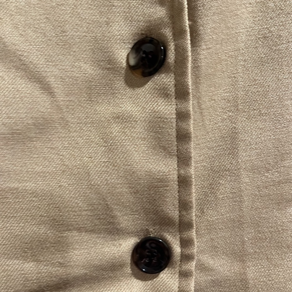 Shacket - Picture 4 of 5